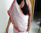 Padosi Ladaka Jabardasti Chudai Desi Muslim 55 year old Aunty Jabaki Safai Ghar - Huge Cum on Her Behind from big nudu indian old aunty big boodsn desi village girl sex videow