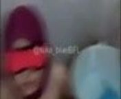 Purple Hijab Piss in Mouth from hijab piss