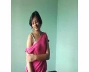 #INDIANAUNTY07 - ALONE AUNTY IN THE MOOD from indian girl aunty in