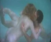 Naked women underwater from chubby women underwater
