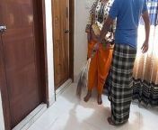(Desi Priya) Sasurji Ne Apne Bete Ki Patni Ke Sath Kia Kand - Jabardasti Anal Fucked when she was sweeping from gurdaspur sex kand vid