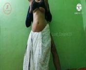 Busty Indian wife seducing in white saree (Part-1) from saree removing navel lick