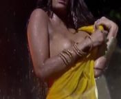 Poonam pandey naked rain dance from poonam begs nude