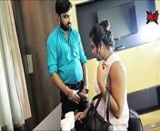 Indian chubby shemale gets anal fucked from indian kinner sex
