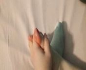 OILING UP MY FOOT IN MY BEDROOM ON MY BED. from hd first night sell girl student brazer com