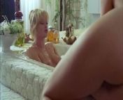 Petites Culottes Chaudes Et Mouillees (1982) from jaberdasti caild sex video comude fuke of reema