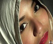 Beautiful Eyes, White Hijab, Viva Athena, Arab Girl Unveils from young arab girl stripped and kissed her milky white pussy