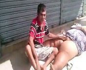 Chupando a Buceta da gorda no meio da rua from niveditha gowda nude