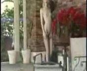 Beautyfull mature lady walking nude arround the house from nude in public walk through tow