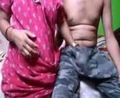 Desi bhabi in sex video with her boyfriend outdoors from desi bhabi in park
