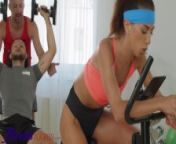 Fitness Rooms French brunette Megane Lopez douple penetration threesome on exercise bike from velo