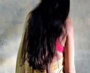 Desi bhabhi wearing a saree and fucking in devar from surekha reddy hot saree navel